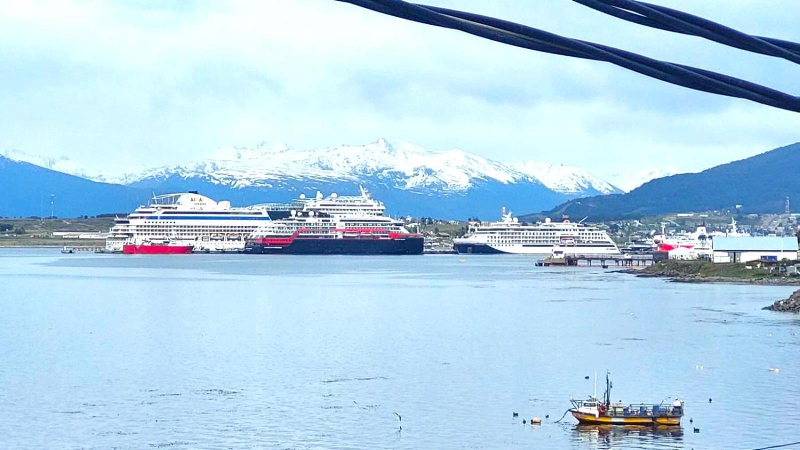 Balcones Del Beagle Apart Ushuaia Luaran gambar