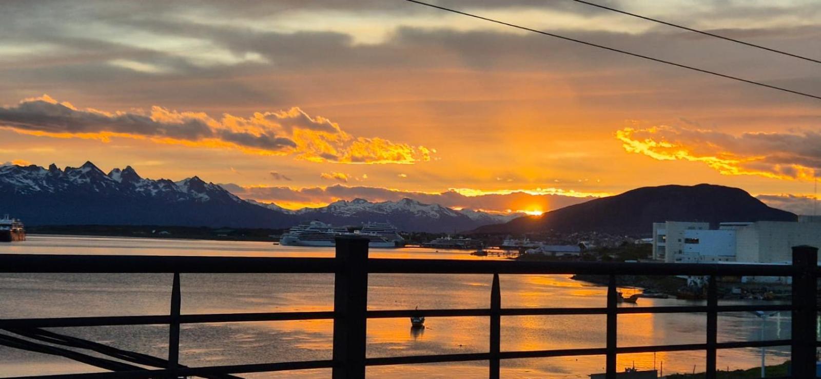 Balcones Del Beagle Apart Ushuaia Luaran gambar